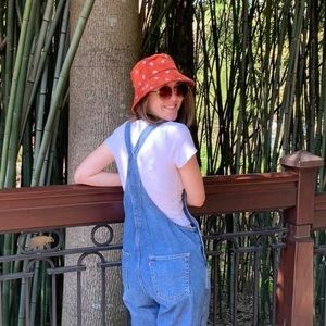 Meet your Posher, Trinity